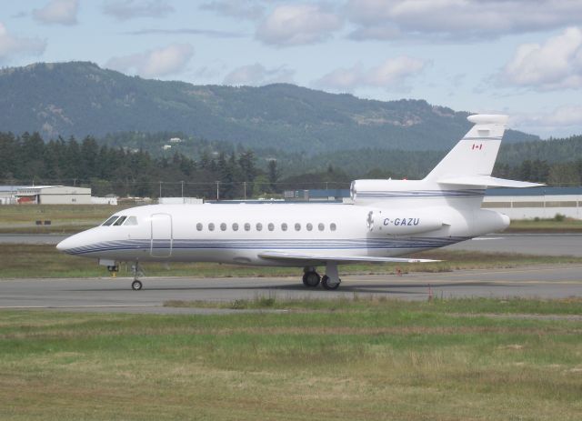 Dassault Falcon 900 (C-GAZU)