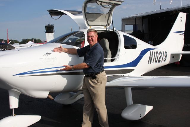 Cessna 350 (N10219) - Bruce Keller #1 Cessna Pilot Cessna Corvalis   Tuscaloosa Air Show