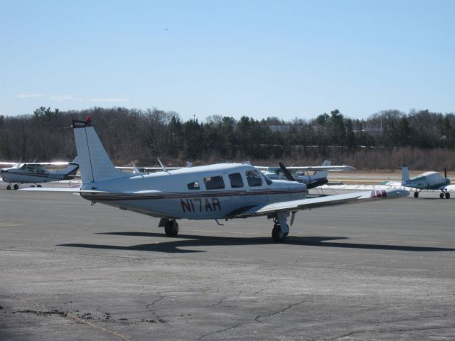 Piper Saratoga (N17AR) - Just arrived from Worcester, MA (KORH) for lunch.