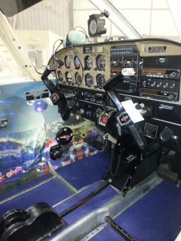 Piper Cherokee (T2492T) - New Interior on my 1971 Piper 