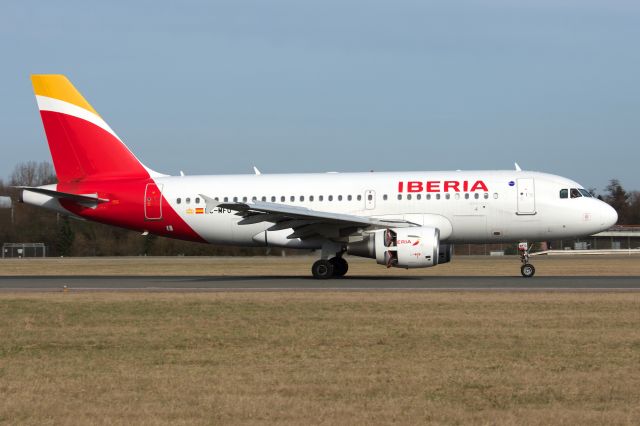 Airbus A319 (EC-MFO)