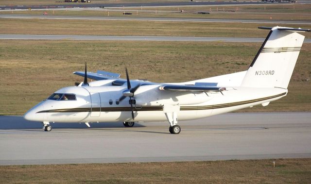 de Havilland Dash 8-100 (N308RD)