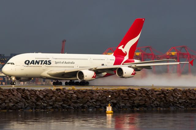 Airbus A380-800 (VH-OQH)