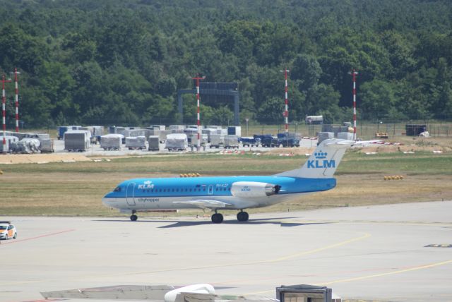Fokker 70 (PH-KZP) - KLM Cityhopper F70 cn11539