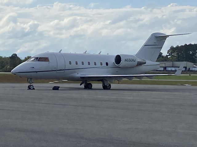 Canadair Challenger (N650HJ) - Date Taken: October 15, 2021