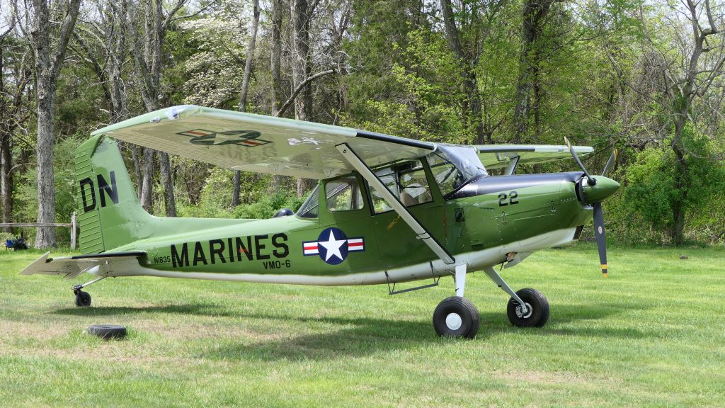 Cessna L-19 Bird Dog (N1835)