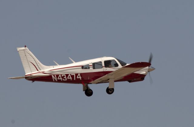 Piper Cherokee Arrow (N43474)