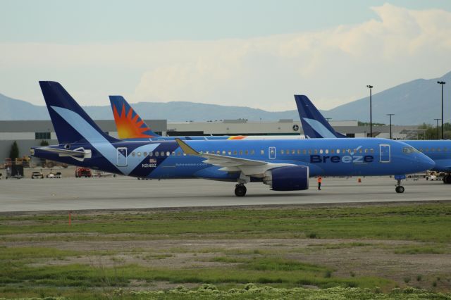 Airbus A220-300 (N214BZ) - 05/16/2023