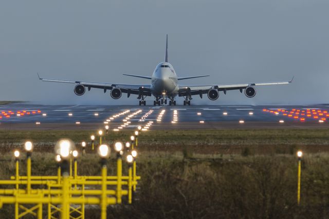 Boeing 747-400 (G-VAST) - Departing off runway 23R on a very overcast day at MAN.