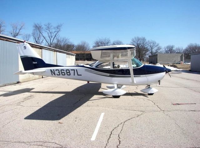 Cessna Skyhawk (N3687L)