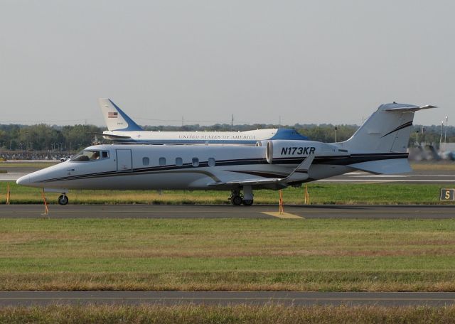 Learjet 60 (N173KR) - AF1 in the background