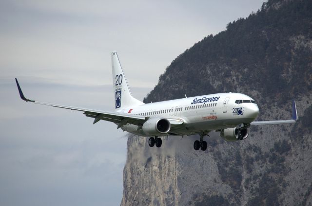 Boeing 737-800 (TC-SNF) - first Sun Express landing at Innsbruck in the new summer saison 2012