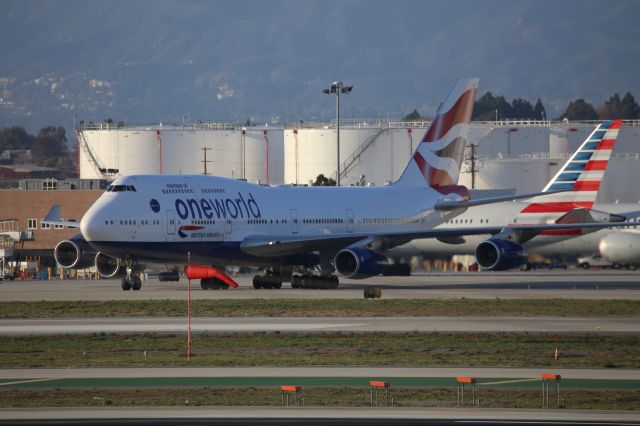 Boeing 747-400 (G-CIVZ)