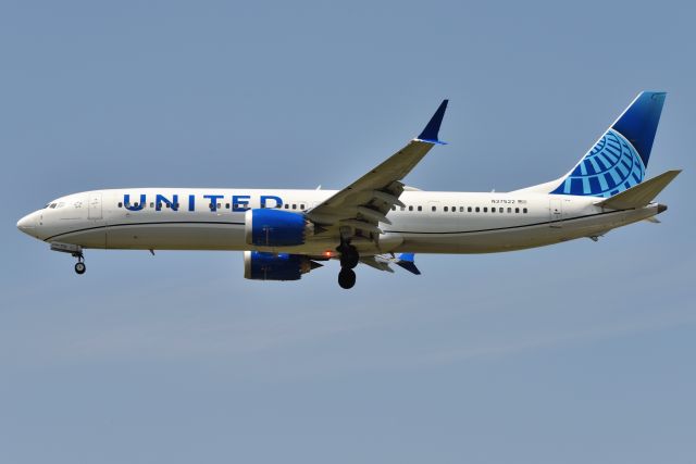 Boeing 737 MAX 9 (N37522) - 23-R 04-27-22