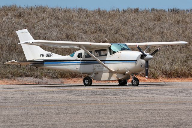 Cessna 206 Stationair (VH-UBR)