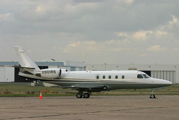 IAI Gulfstream G100 (N801RS)