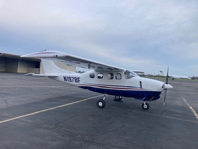 Cessna P210 Pressurized Centurion (N1978F)