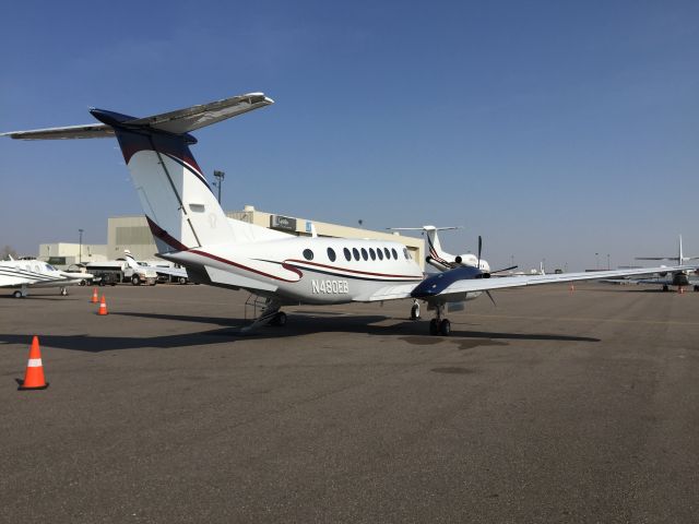Beechcraft Super King Air 350 (N480EB)