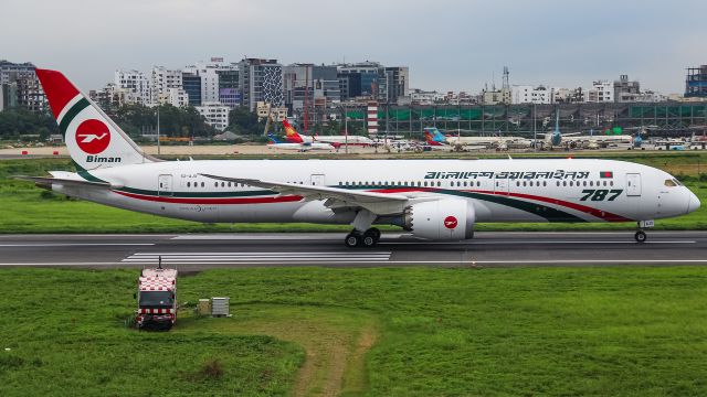 Boeing 787-9 Dreamliner (S2-AJX)