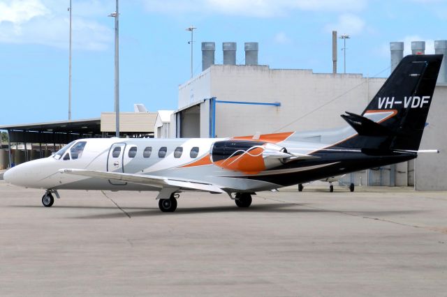 Cessna Citation II (VH-VDF) - Cessna 550 Citation II starts to taxi at Sunshine Coast, Queensland 1 Feb 2014