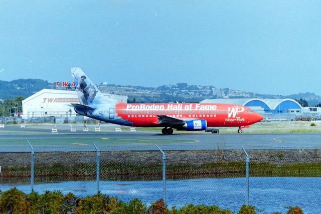 BOEING 737-300 (N375TA) - KSFO - Summer 1998 at the Millbrae Ave Airpark show Western Pacific Airlines Logojet set on 1R for departure