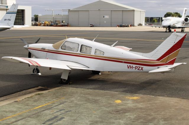 Piper Cherokee (VH-PJX)