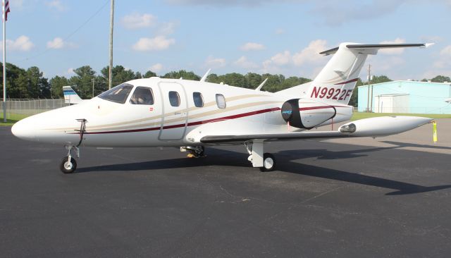 Eclipse 500 (N9922F) - An Eclipse EA500 on the Dixie Air ramp at Tuscaloosa Regional Airport, AL - June 16, 2017.