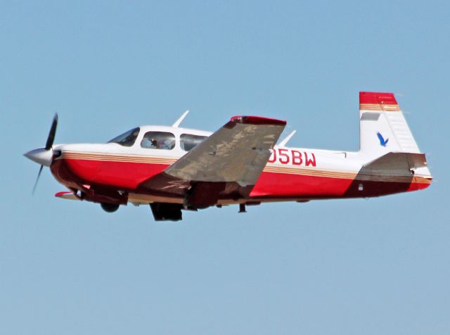 Mooney M-20 (N205BW) - Mooney M20J departing Rwy 31.  10-1-12