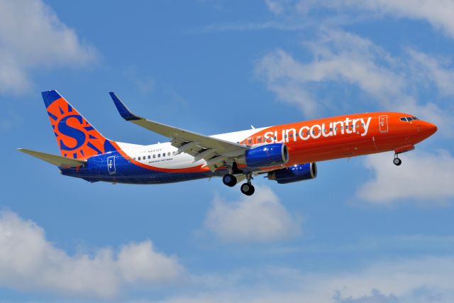 Boeing 737-800 (N841SY) - 09-06-21 5-R