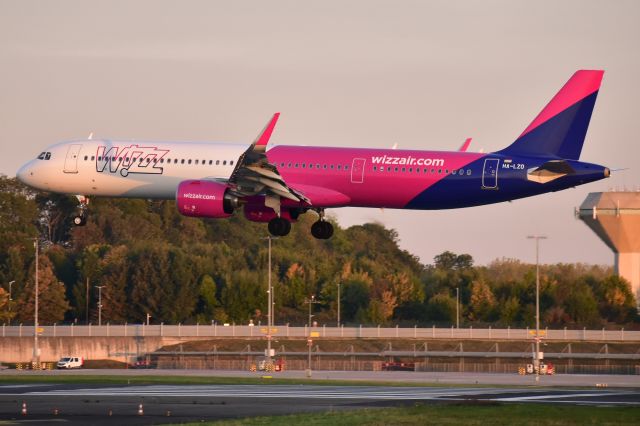 Airbus A321neo (HA-LZO)