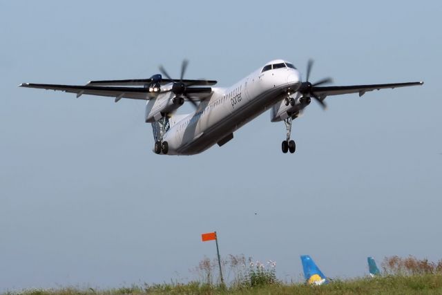 de Havilland Dash 8-100 (C-GLQR)