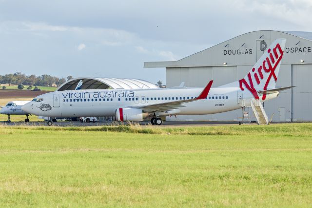 Boeing 737-800 (VH-REX) - Virgin Australia (VH-REX) Boeing 737-8FE(WL), now wearing Virgin Australia livery, at Wagga Wagga Airport.