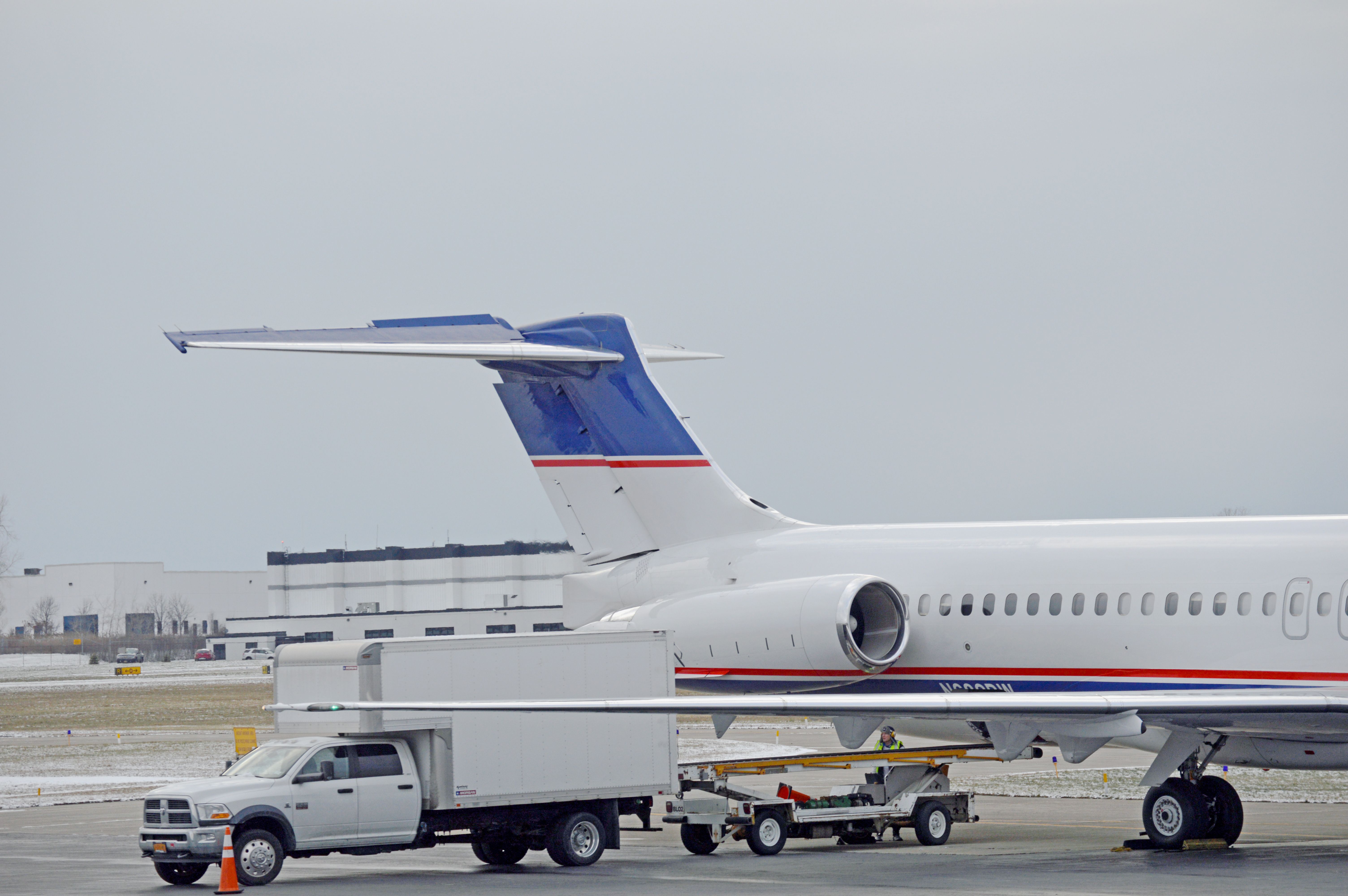 McDonnell Douglas MD-81 (N682RW) - Detroit Red Wings Charter