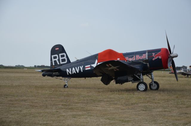 VOUGHT-SIKORSKY V-166 Corsair (OE-EAS)