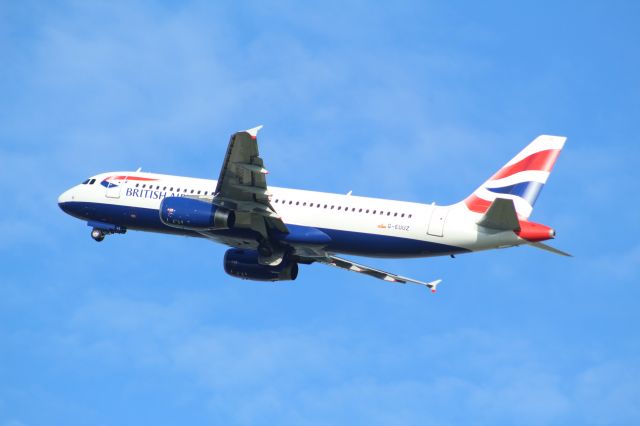 Airbus A320 (G-EUUZ) - A British Airways A320 taking off from LHR on runway 27L.br /br /Location: Heathrow T5 Planespotting Point.br /Date: 12.10.22 (dd/mm/yy).