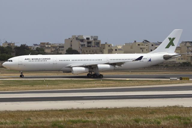 Airbus A340-300 (9H-NFC)