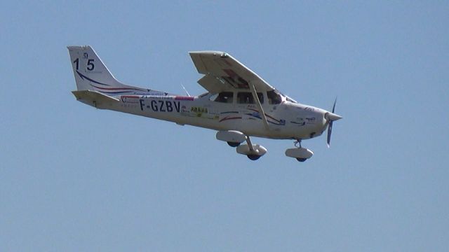 Cessna Skyhawk (F-GZBV) - TAJP Livery