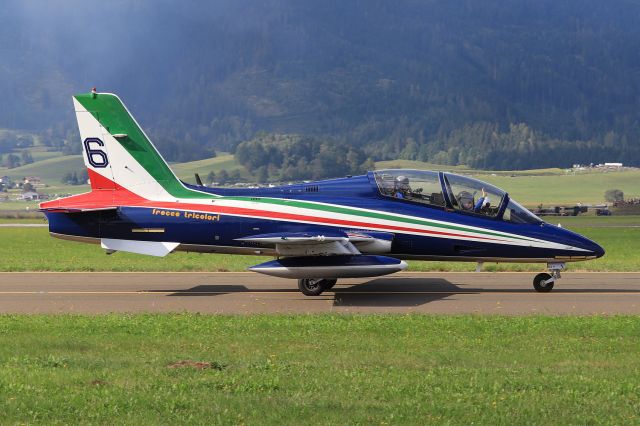 AERMACCHI MB-339 (APJ55052)