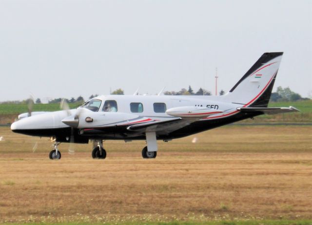 Piper Cheyenne 2 (HA-EFD)