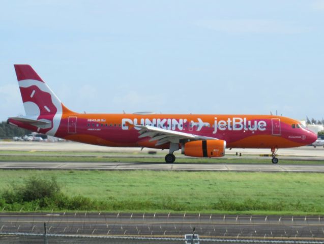 Airbus A320 (N643JB)