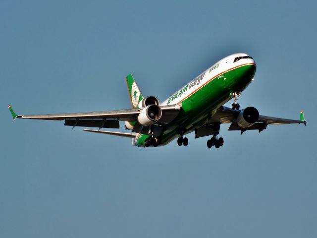 Boeing MD-11 (B-16112)