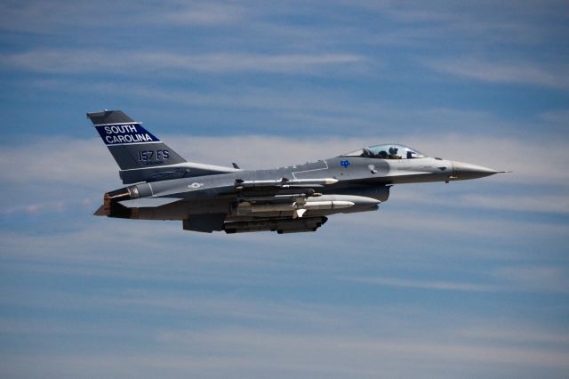 Lockheed F-16 Fighting Falcon (92-3899)