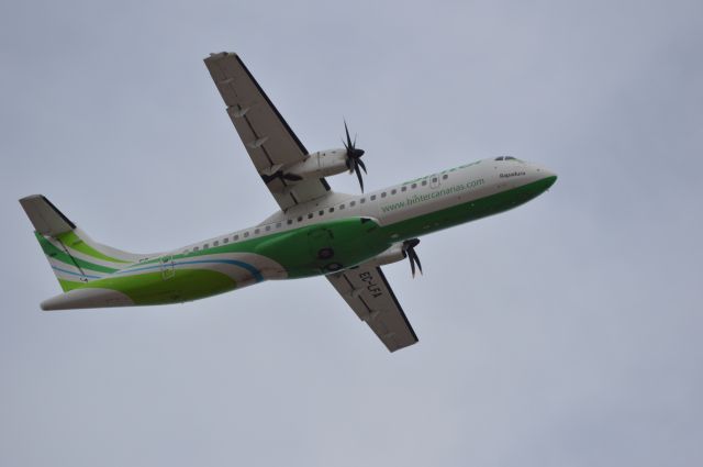 ATR ATR-72 (EC-LFA)