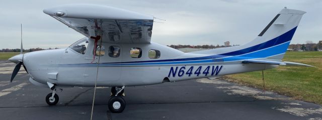 Cessna P210 Pressurized Centurion (N6444W)