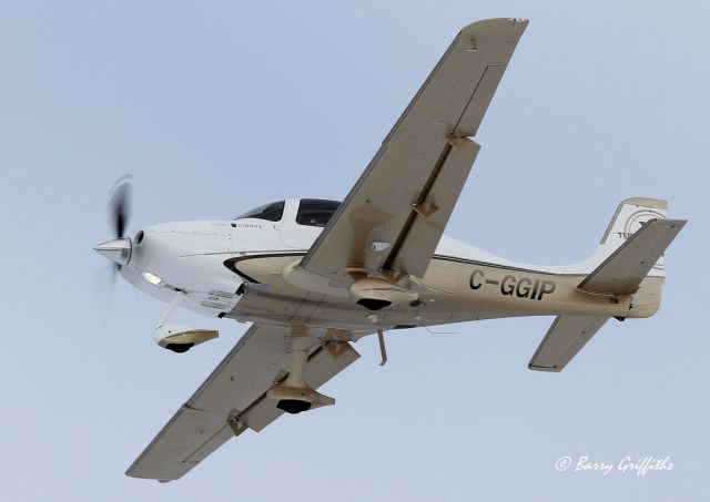 Cirrus SR-22 (C-GGIP)