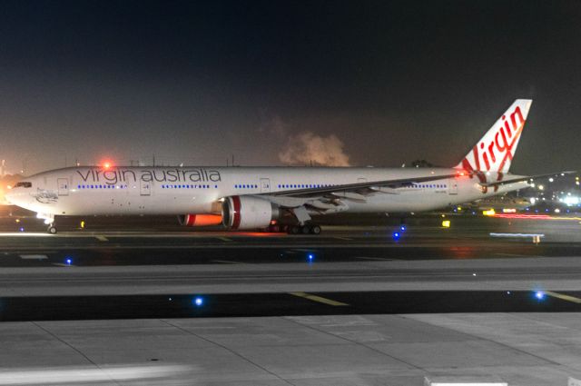 BOEING 777-300ER (VH-VPQ)