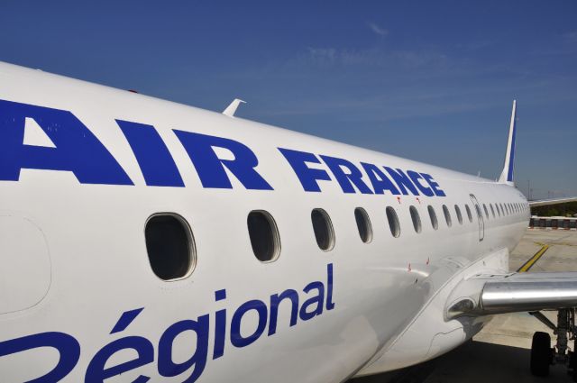 Embraer ERJ-190 (F-HBLA) - Air France / Regional Embraer ERJ-190LR F-HBLA in Paris CDG