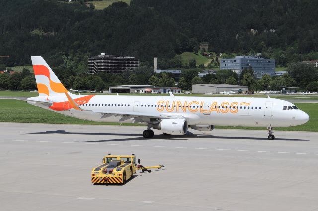 Airbus A321 (OY-TCD)