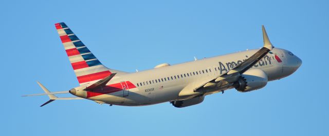 Boeing 737 MAX 8 (N336SR) - phoenix sky harbor international airport 18OCT22