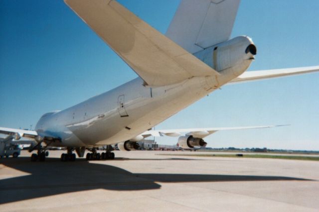 Boeing 747-200 (A6-GDP) - From the Dubai Royal AIr Wing, in Louisville for a horse charter this aircraft was used exclusively for transporting the horses for the Sultan of Dubai.